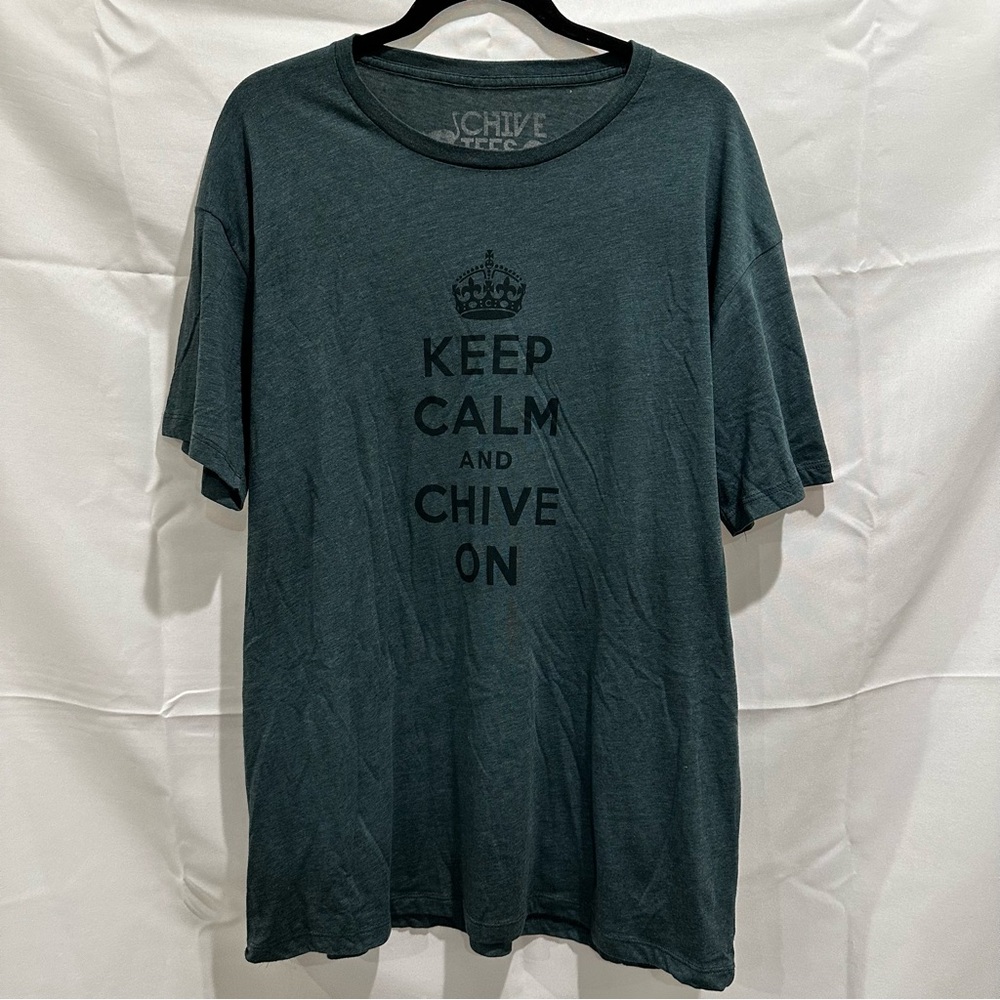 Chive Tees Dark Green “KEEP CALM AND CHIVE ON” Men's Short Sleeve Shirt